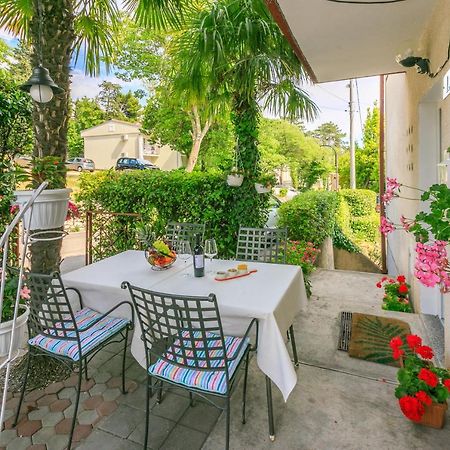 Apartment Carpe Diem "Pet Friendly" Crikvenica Eksteriør billede
